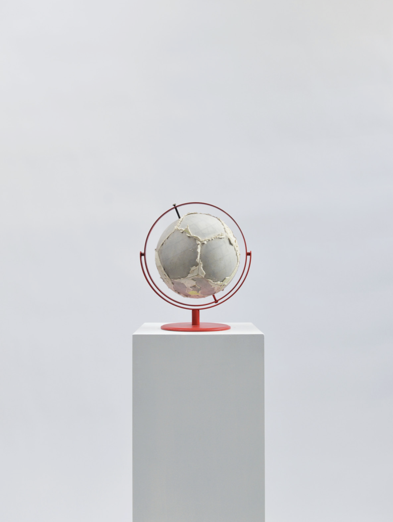 World I - Football, painted steel - 29 x 32 x 23 cm